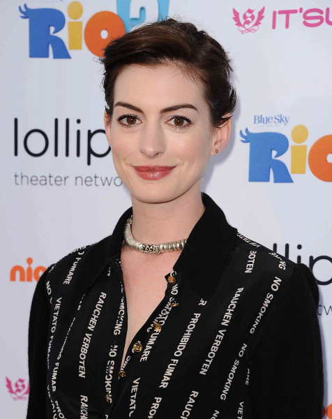 Anne Hathaway - Long Pixie Cut